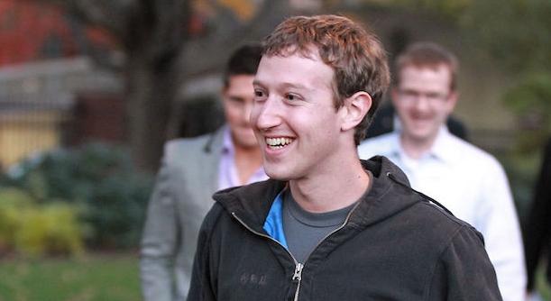 Mark Zuckerberg เป็นผู้สร้าง Facebook