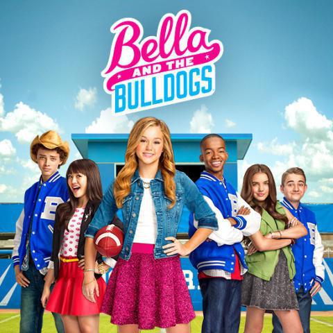 นักแสดง bella และ bulldogs